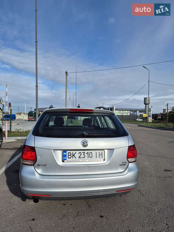 Універсал Volkswagen Golf 2009 в Вараші фото 3 Універсал Volkswagen Golf 2009 в Вараші