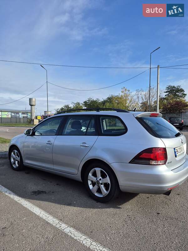 Універсал Volkswagen Golf 2009 в Вараші фото 4 Універсал Volkswagen Golf 2009 в Вараші