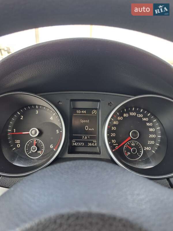 Універсал Volkswagen Golf 2009 в Вараші фото 7 Універсал Volkswagen Golf 2009 в Вараші
