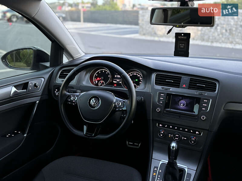 Хэтчбек Volkswagen Golf 2013 в Ужгороде фото 11 Хэтчбек Volkswagen Golf 2013 в Ужгороде