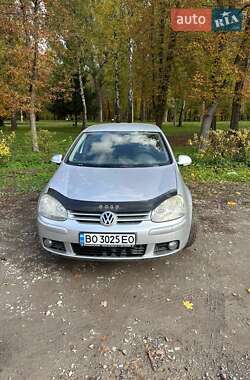 Хэтчбек Volkswagen Golf 2008 в Чорткове