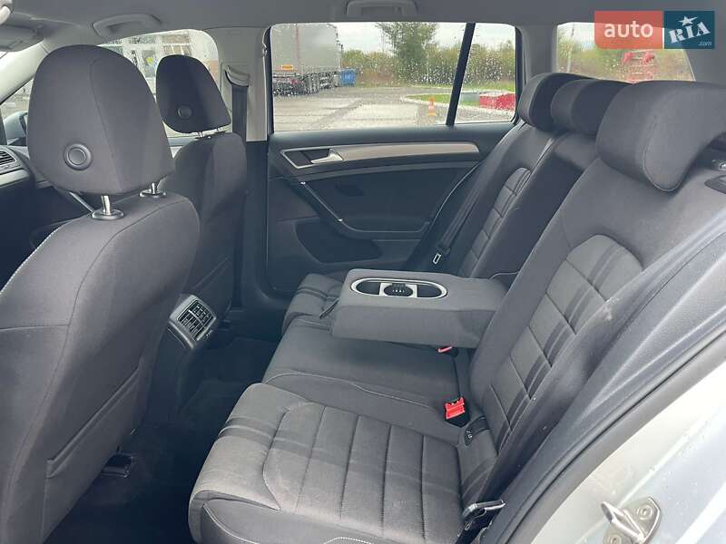 Універсал Volkswagen Golf 2014 в Ужгороді фото 20 Універсал Volkswagen Golf 2014 в Ужгороді