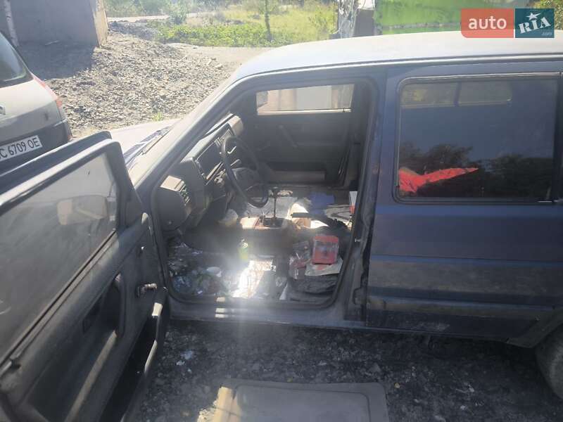 Хетчбек Volkswagen Golf 1990 в Львові