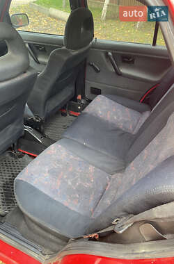 Хэтчбек Volkswagen Golf 1988 в  фото 5 Хэтчбек Volkswagen Golf 1988 в