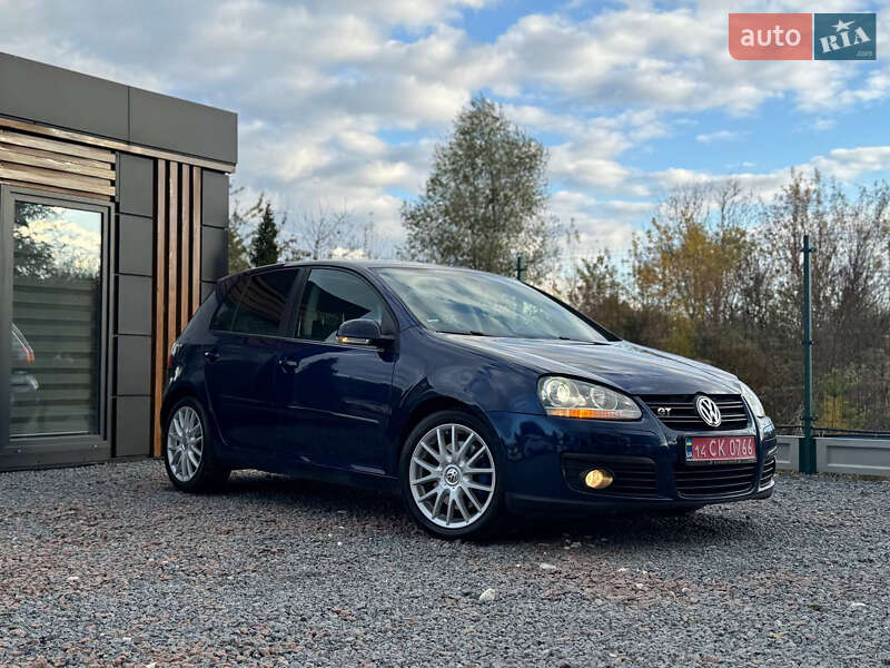 Хэтчбек Volkswagen Golf 2008 в Дрогобыче