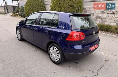 Хэтчбек Volkswagen Golf 2007 в 