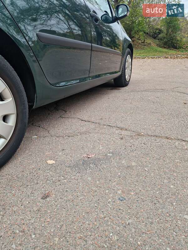 Хэтчбек Volkswagen Golf 2006 в Корсуне-Шевченковском фото 10 Хэтчбек Volkswagen Golf 2006 в Корсуне-Шевченковском