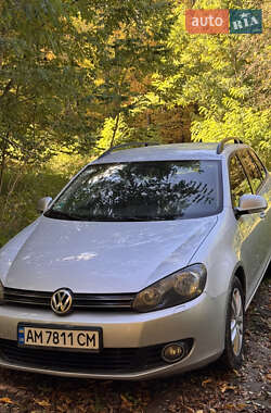 Универсал Volkswagen Golf 2011 в Звягеле