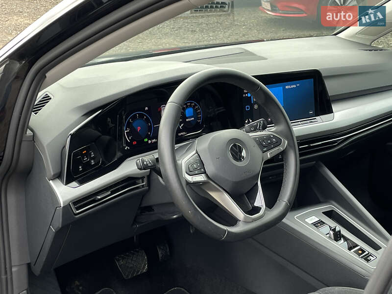 Универсал Volkswagen Golf 2022 в Луцке