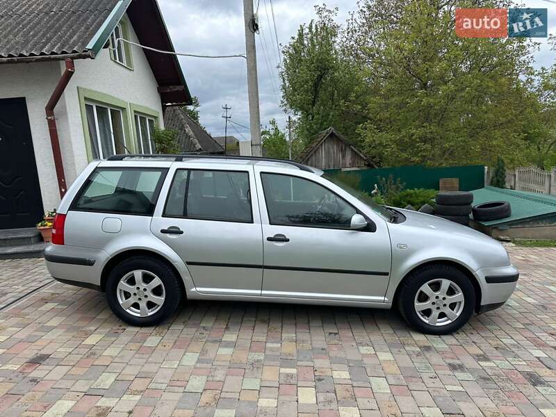 Универсал Volkswagen Golf 2003 в Бучаче фото 10 Универсал Volkswagen Golf 2003 в Бучаче
