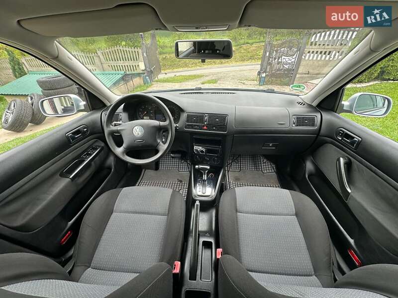 Универсал Volkswagen Golf 2003 в Бучаче фото 36 Универсал Volkswagen Golf 2003 в Бучаче