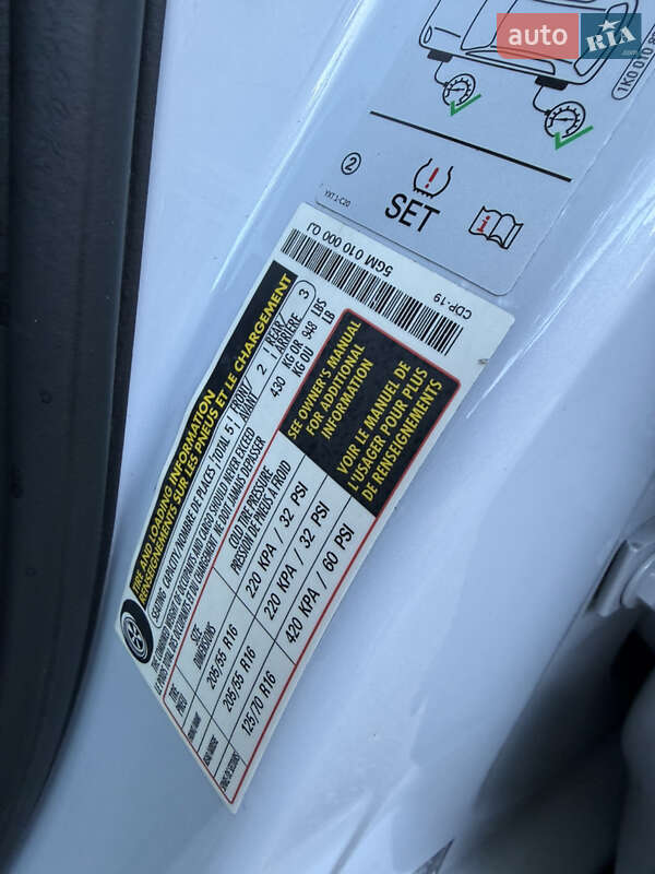 Хэтчбек Volkswagen Golf 2020 в Виннице