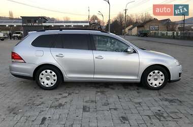 Универсал Volkswagen Golf 2009 в Ужгороде