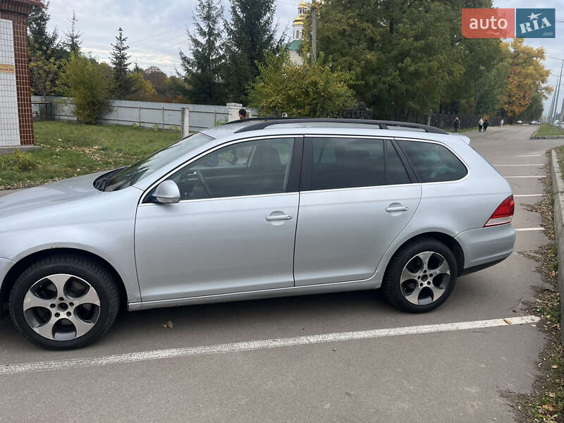 Універсал Volkswagen Golf 2009 в Броварах фото 2 Універсал Volkswagen Golf 2009 в Броварах