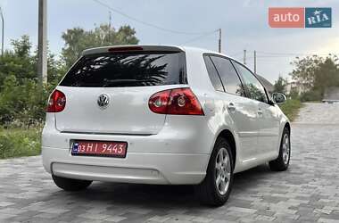 Хетчбек Volkswagen Golf 2006 в Вознесенську