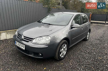 Хетчбек Volkswagen Golf 2008 в Львові