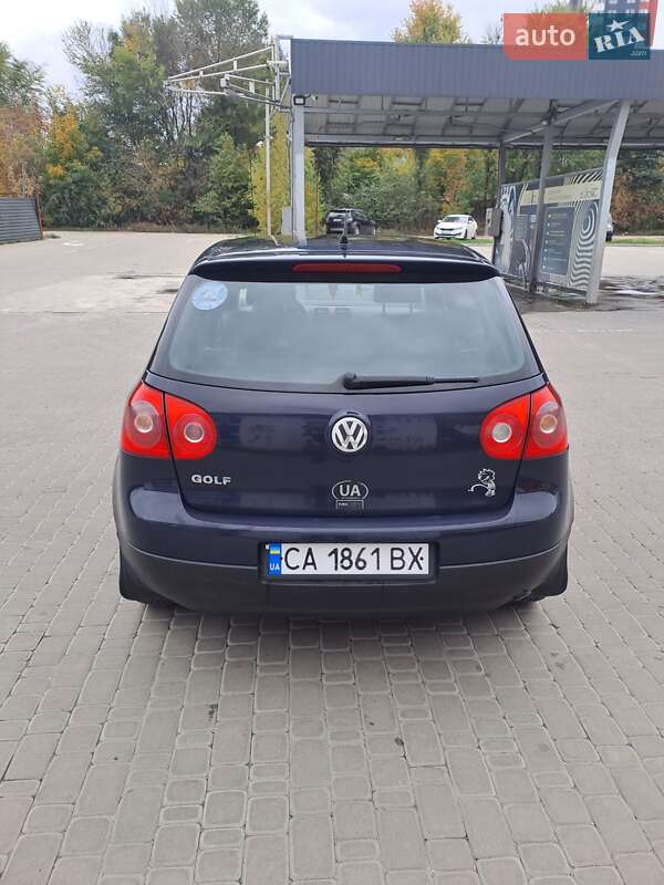 Хэтчбек Volkswagen Golf 2005 в Ирпене фото 2 Хэтчбек Volkswagen Golf 2005 в Ирпене