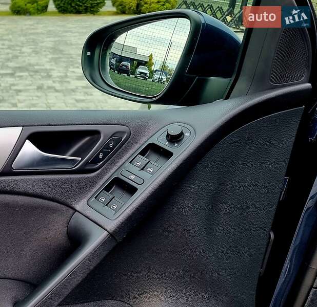 Хэтчбек Volkswagen Golf 2009 в Мукачево фото 10 Хэтчбек Volkswagen Golf 2009 в Мукачево