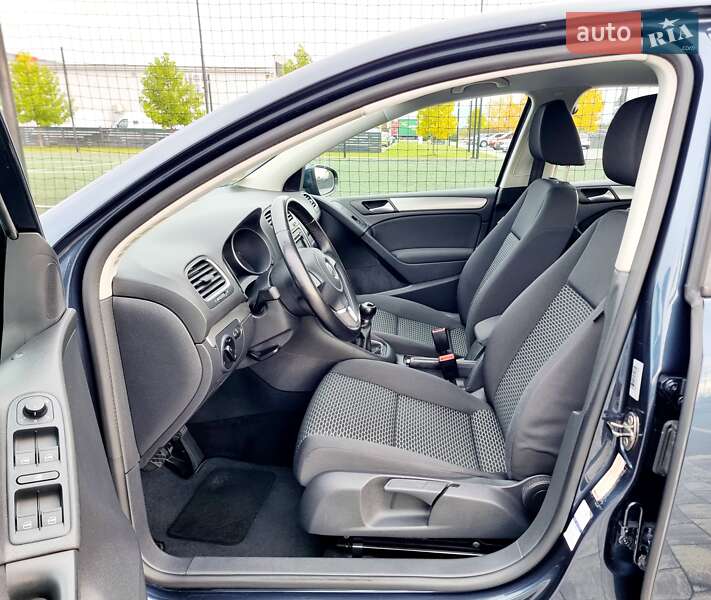 Хэтчбек Volkswagen Golf 2009 в Мукачево фото 74 Хэтчбек Volkswagen Golf 2009 в Мукачево