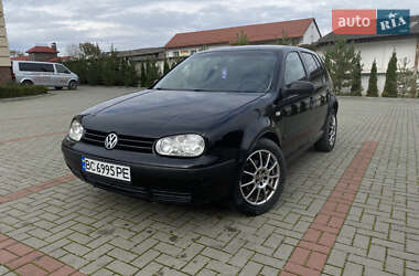 Хэтчбек Volkswagen Golf 1998 в Золочеве