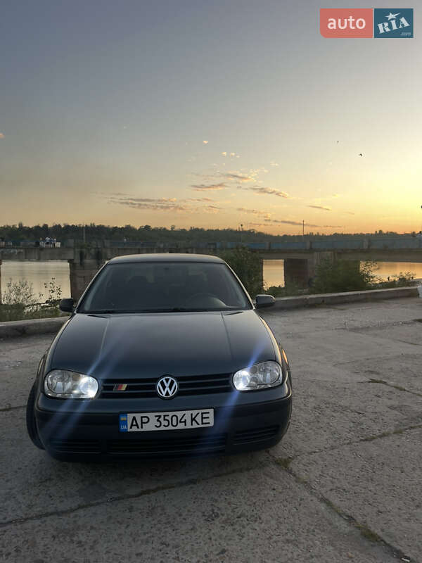 Хэтчбек Volkswagen Golf 1998 в Запорожье фото Хэтчбек Volkswagen Golf 1998 в Запорожье