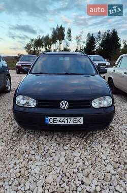 Универсал Volkswagen Golf 2001 в Ременове