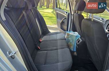Универсал Volkswagen Golf 2011 в 