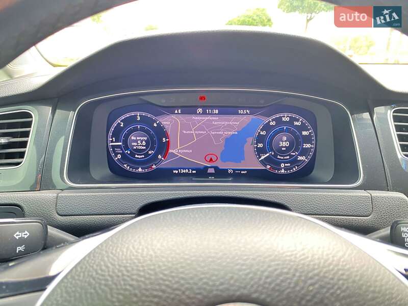 Универсал Volkswagen Golf 2018 в Умани