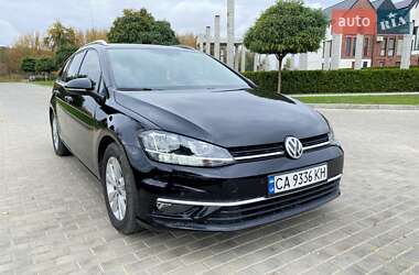 Универсал Volkswagen Golf 2018 в Умани