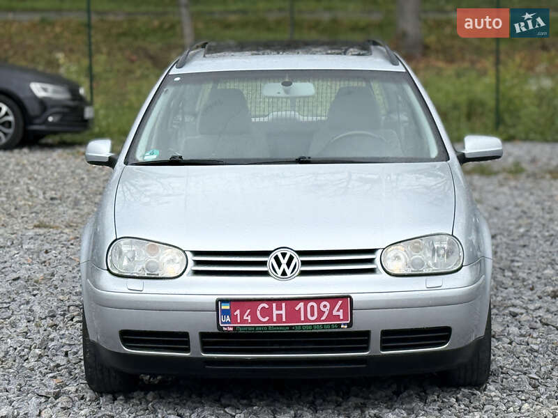 Volkswagen Golf 2003