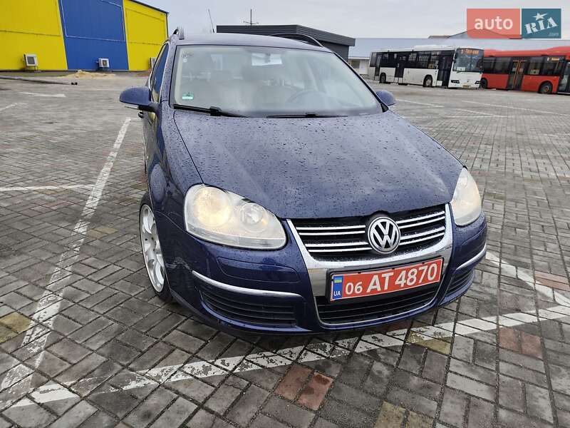 Универсал Volkswagen Golf 2007 в Житомире