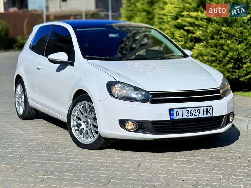 Хэтчбек Volkswagen Golf 2011 в Одессе