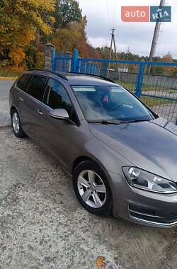 Универсал Volkswagen Golf 2014 в 