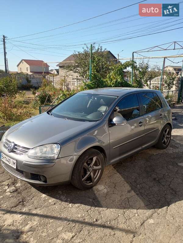 Хетчбек Volkswagen Golf 2006 в Одесі