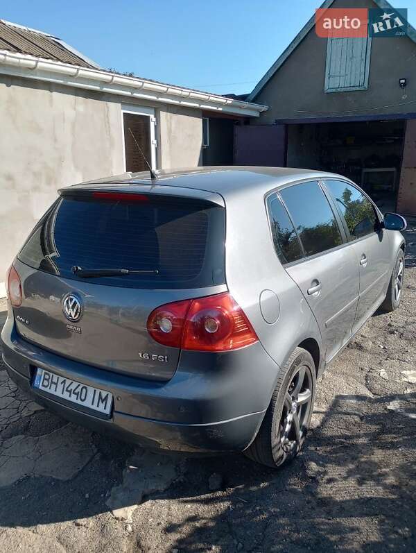 Хетчбек Volkswagen Golf 2006 в Одесі