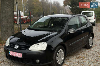 Хетчбек Volkswagen Golf 2005 в Вінниці