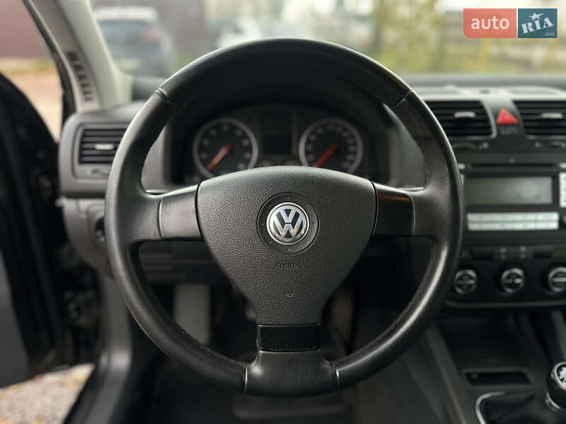 Хэтчбек Volkswagen Golf 2005 в Виннице фото 29 Хэтчбек Volkswagen Golf 2005 в Виннице