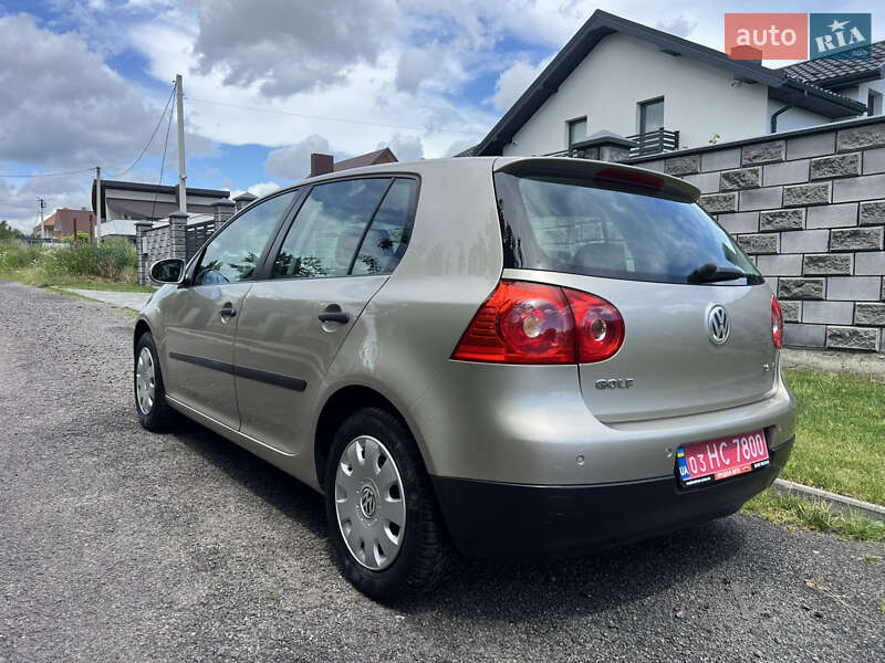 Хэтчбек Volkswagen Golf 2005 в Киеве фото 3 Хэтчбек Volkswagen Golf 2005 в Киеве