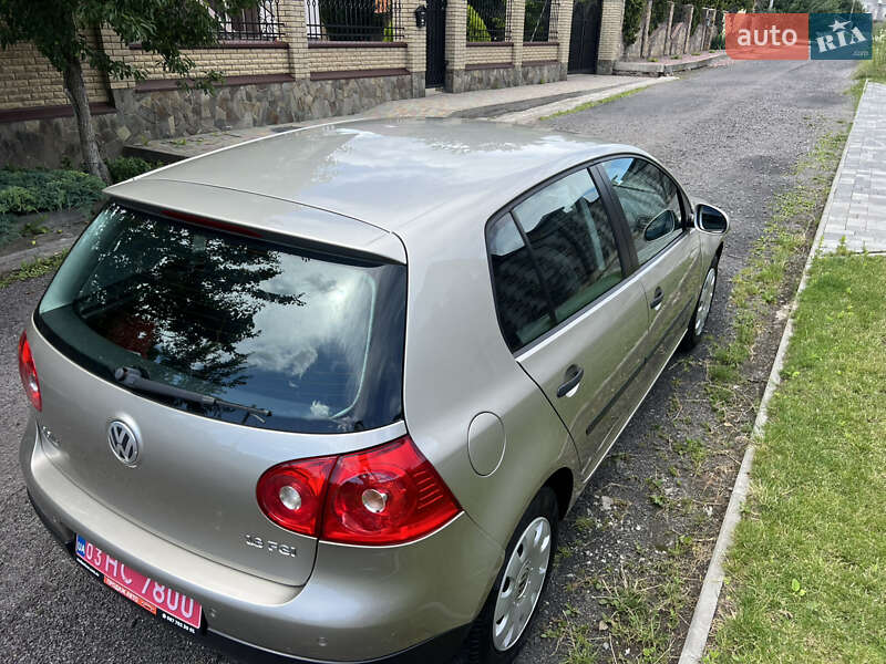 Хэтчбек Volkswagen Golf 2005 в Киеве фото 8 Хэтчбек Volkswagen Golf 2005 в Киеве