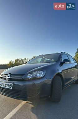 Універсал Volkswagen Golf 2010 в Вінниці