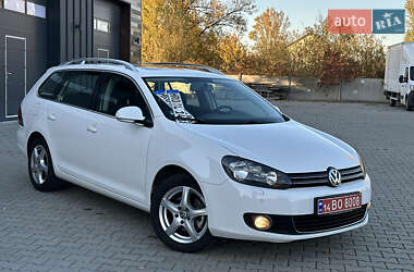 Универсал Volkswagen Golf 2009 в Нововолынске