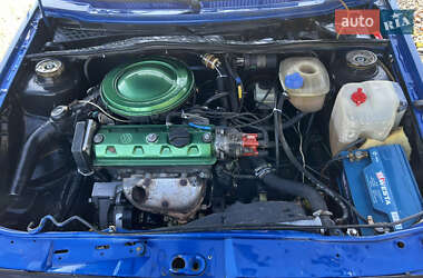 Хэтчбек Volkswagen Golf 1986 в  фото 26 Хэтчбек Volkswagen Golf 1986 в