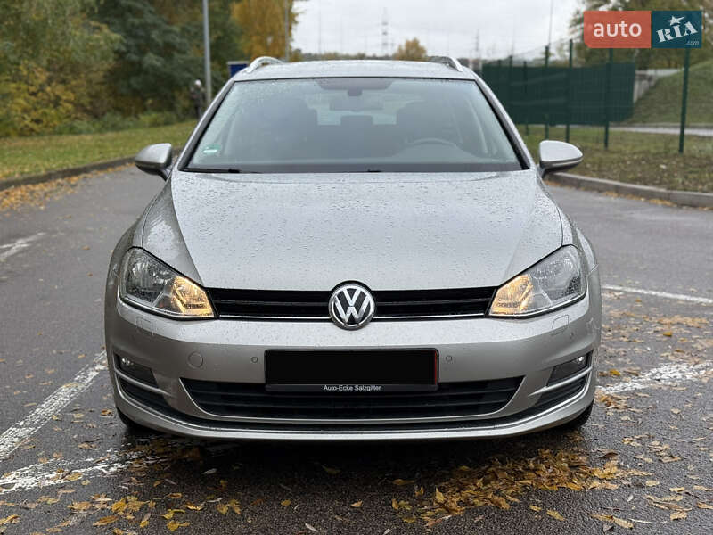 Универсал Volkswagen Golf 2016 в Киеве фото 2 Универсал Volkswagen Golf 2016 в Киеве