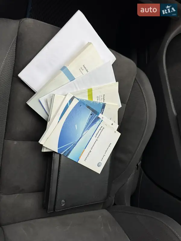 Хэтчбек Volkswagen Golf 2010 в Киеве документ