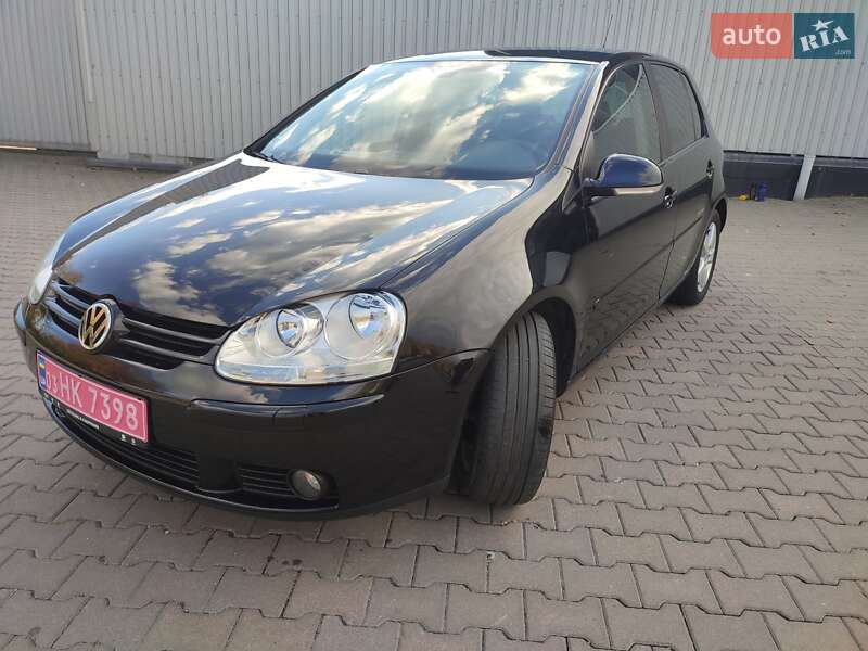 Хэтчбек Volkswagen Golf 2008 в Белой Церкви