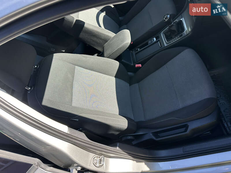 Универсал Volkswagen Golf 2015 в Лопатине фото 74 Универсал Volkswagen Golf 2015 в Лопатине