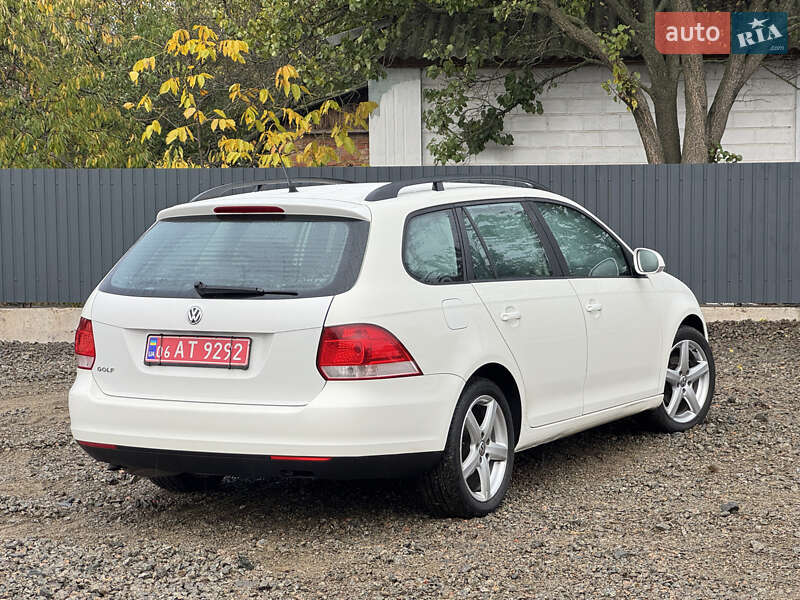 Универсал Volkswagen Golf 2008 в Смеле