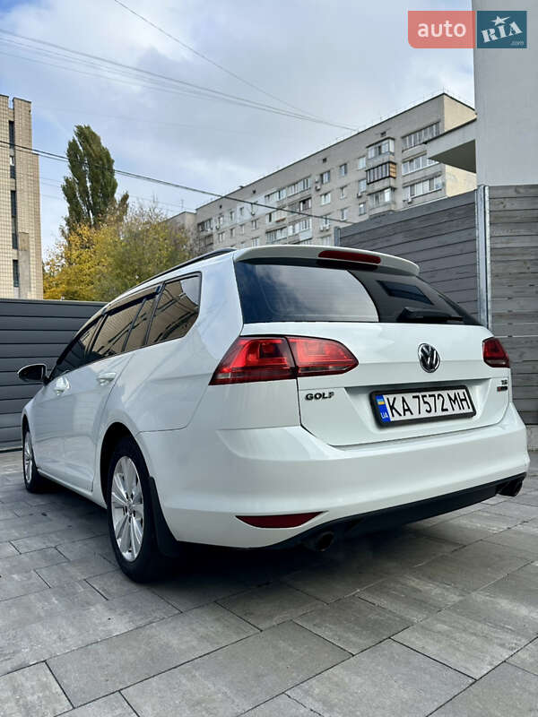 Универсал Volkswagen Golf 2016 в Киеве фото 3 Универсал Volkswagen Golf 2016 в Киеве