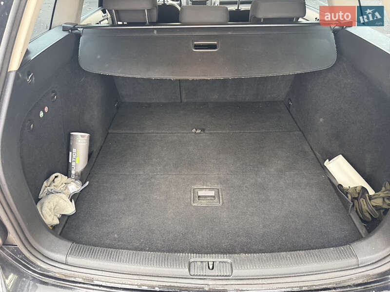 Универсал Volkswagen Golf 2011 в Киеве