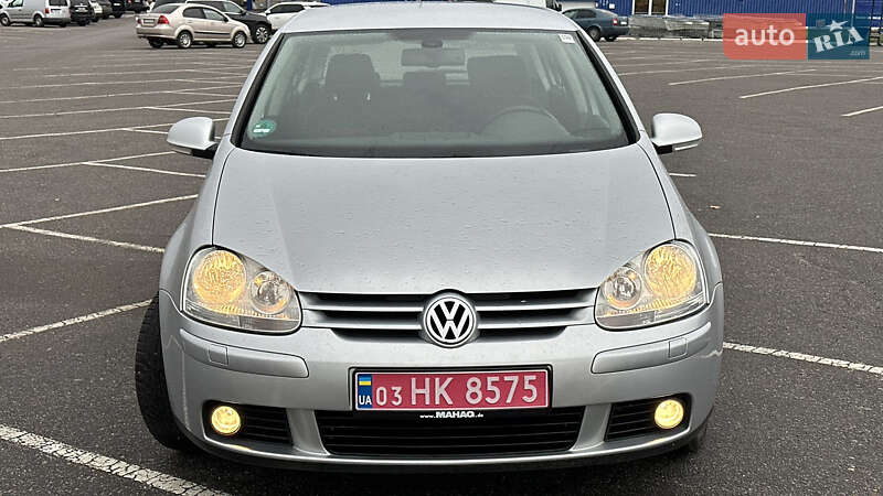 Хэтчбек Volkswagen Golf 2007 в Полтаве